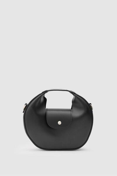 Shule Bags حقيبة اليد والكتف من رايا باللون الأسود