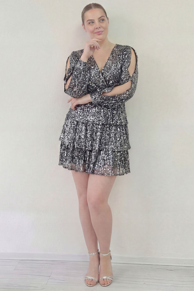 the ZKS Kadın Pul Payet Sırt Dekolteli Mini After Abiye Elbise Bej, Gümüş, Siyah