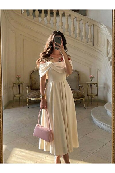 MİLA FASHİON "Elegance" dress made of silk taffeta and embroidered tulle