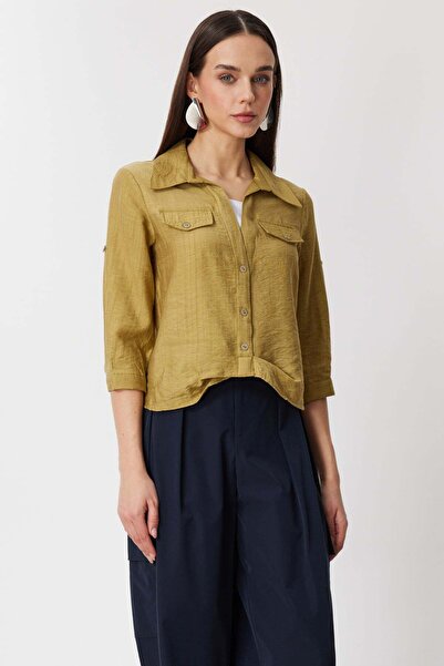 ON Atlet Detaylı Crop Gömlek