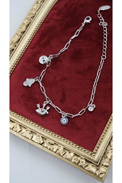 Jerie Paperclip Chain Eye and Fatma Ana Hand Charm Detail Bracelet