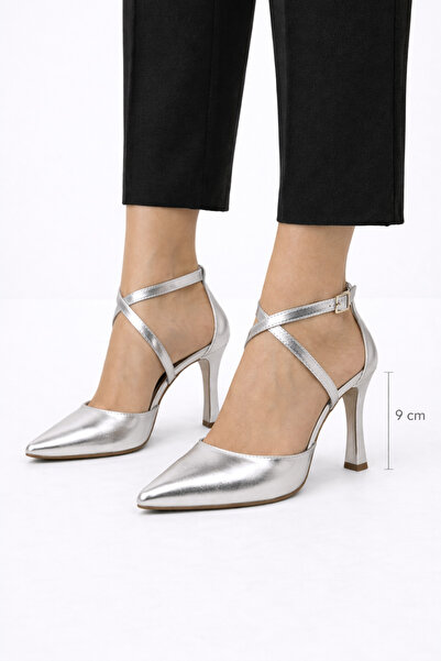 Aslının Butiği Elen Women's Silver Cross-Strapped 9 cm Heeled Shoes – Pointed...