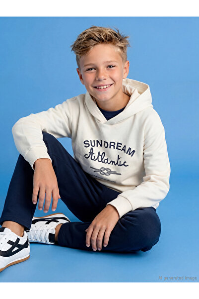 LC Waikiki Hanorac cu glugă pentru băieți cu imprimeu Sparkling Choices de la...