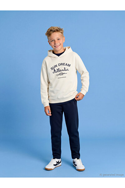 LC Waikiki منتجات فريزن ستور التي لا مثيل لها I بنطال رياضي للأولاد