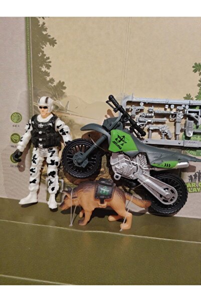 CToys Asker Figür , Köpeği Ve Motosikleti Oyun Seti 3 Parça