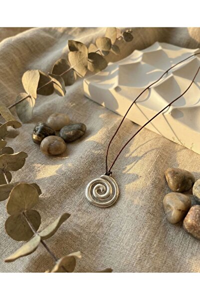 Sphere Jewelry Kahverengi Gümüş Spiral Kolye
