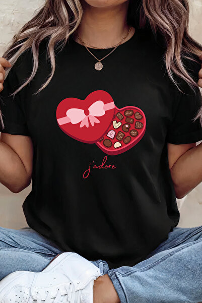 Sarah's Boutique Women's T-shirt – 100% cotton – Valentine's Day "Sweet Love"