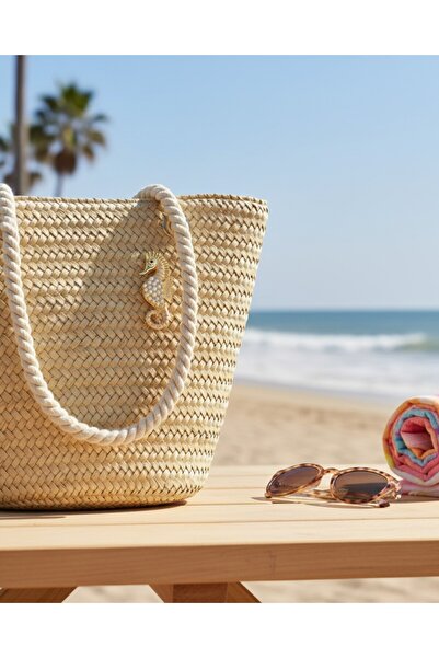 modamira İnci Detaylı Denizatı Broş - Krem- 5 cm