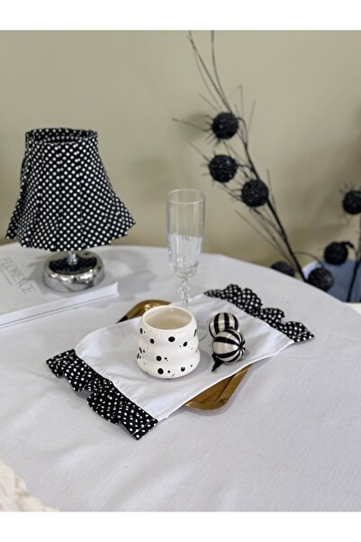 KaiAtelier غطاء صينية من الكتان المزخرف من IvoryXDottie