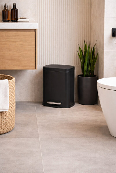 N.zone سلة مهملات ستانلس ستيل بدواسة – تصميم مودرن فاخر للحمام والمطبخ