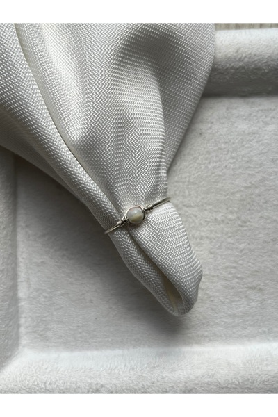 Pel Design Minimal Varisite Stone Adjustable Wire Ring Handcrafted