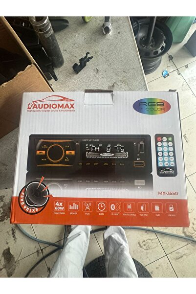 AUDİOMAX OTO TEYP