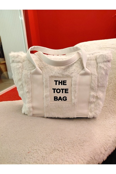 The Tote Bag Beyaz Peluş Çanta