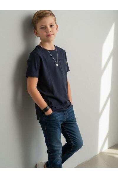 Zekids Αγορίστικο βαμβακερό μονόχρωμο μπλουζάκι με μία τσέπη και κοντό μανίκι