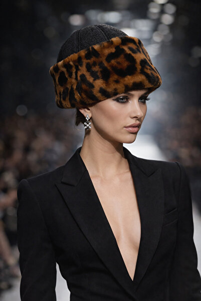 hoaryage Pălărie Bork din piele naturală maro Snotop, piele pentru exterior, ...