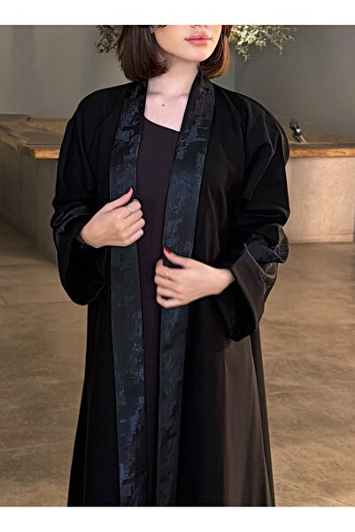 thaayira Dalaa Al Ehsas Abaya with a feminine design and a half-flared cut – ...