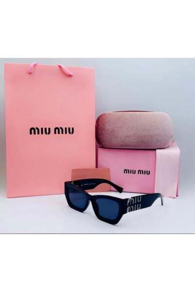 Miu Miu نظارات شمسية