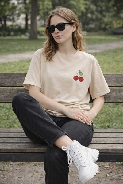 Risely Co Cherry Basketball Oversize T-Shirt