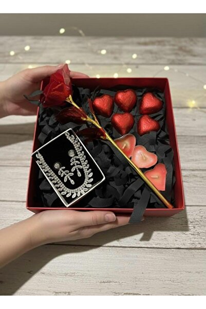 Ümaks Silvers Sevgiliye Özel Işıltılı Kolye Küpe Seti Kırmızı Gül Kalp Mum Çi...