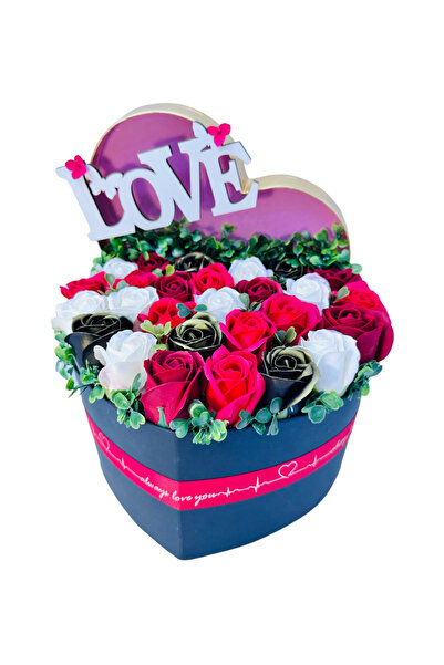 Eventissimi Aranjament floral cu 27 trandafiri in cutie inima (Multicolor)