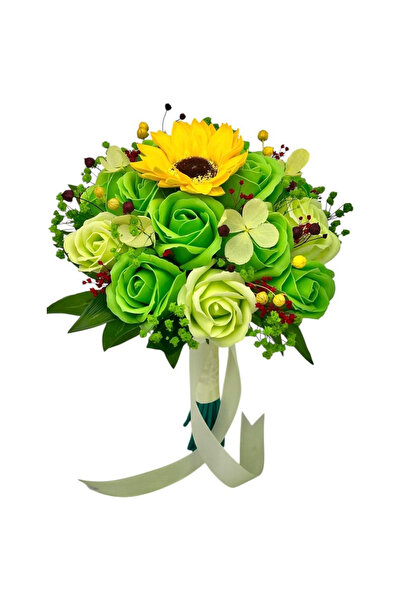 Eventissimi Buchet mediu cu trandafiri, flori de hortensie si floarea miresei...