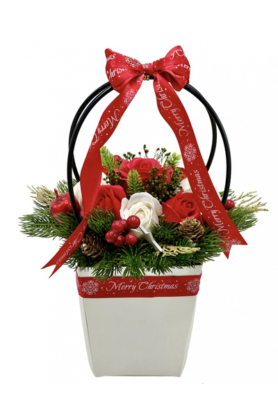 Eventissimi Aranjament de Craciun cu 9 trandafiri din sapun si brad in cosule...