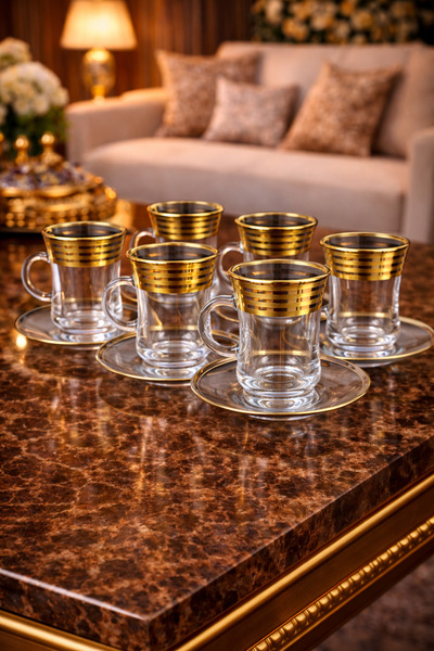 BYART Luxurious glass tea set – 6 pieces with elegant gold patterned saucers