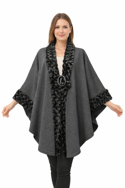 Fresh&Moda Women's Fur Detailed Wide Fit Flowy Poncho