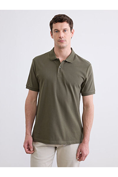 LC Waikiki تي شيرت رجالي من UZG STORE بتصميم ياقة دافرك روبا من ستايل شايبيرز