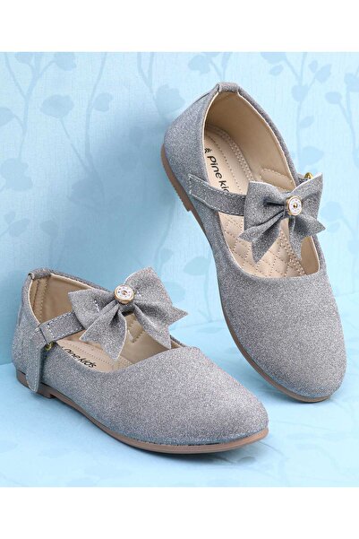 Pine kids أحذية باليه بإغلاق فيلكرو وزينة على شكل فيونكة - رمادي