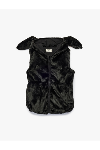 Koton Tavşan Kulak Detaylı Kolsuz Kapüşonlu Kürk Görünümlü Yelek