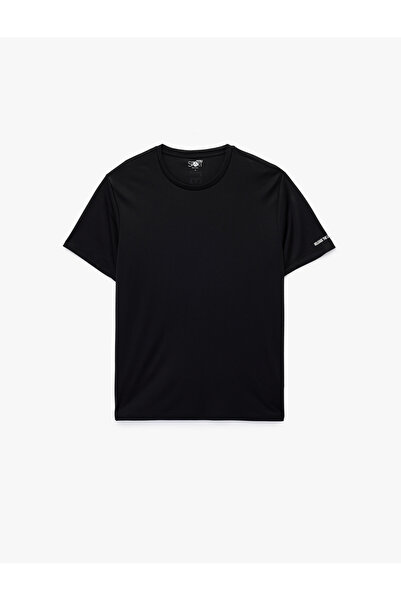 Koton Αθλητικό μπλουζάκι με άνετη εφαρμογή, κοντό μανίκι, λαιμόκοψη ποδηλάτου...