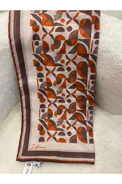 Silk Home وشاح ناعم بنمط هندسي