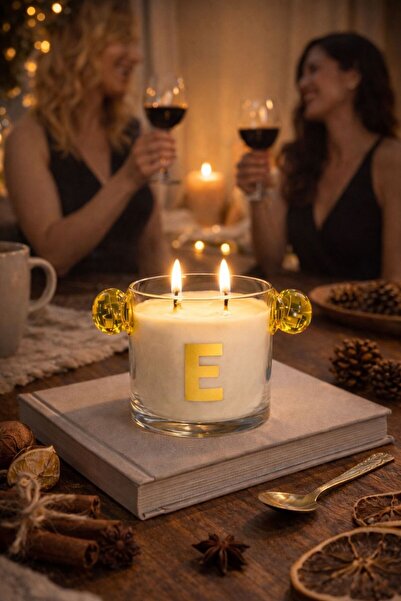 Niyugen E Harfli Kokulu Dekoratif Mum