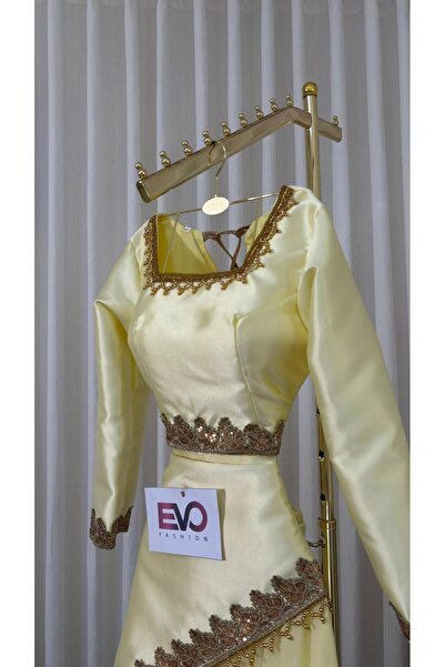 Evo فستان سهره ناعم