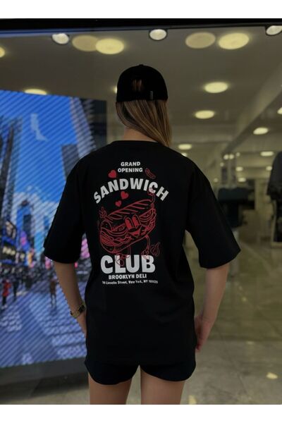 moda paketi Women's Front Minimal Back Printed Oversize T-Shirt