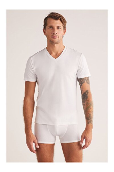 Kom أنطونيو فياكا تشير