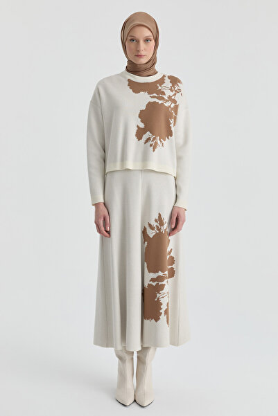 Tuğba Çiçek Desenli Triko Takım - Ekru