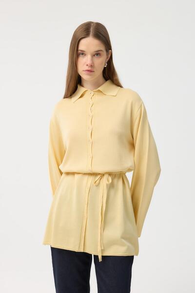 KADRİYE BAŞTÜRK Düğmeli İnce Triko Hırka Sarı