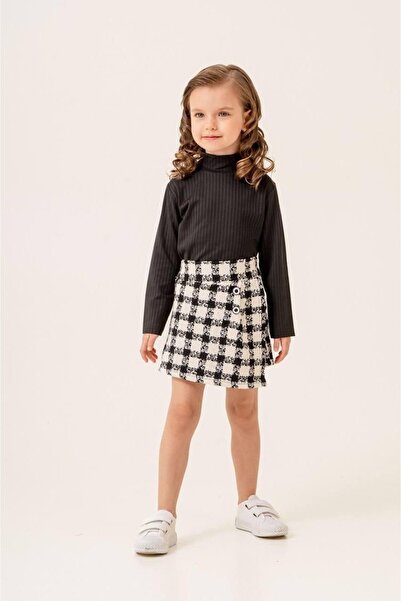 Joui Co Girl's High-Neck Sweater Shorts Skirt Set Plaid Patterned 2-Piece Set...
