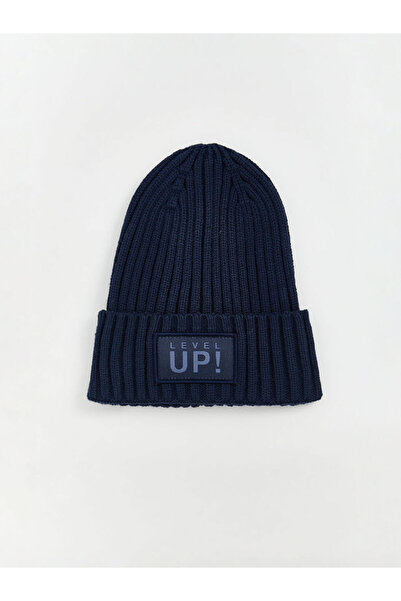LC Waikiki Rmz Gi̇yi̇m Farkiyla Label Embroidered Boys' Knitwear Beanie