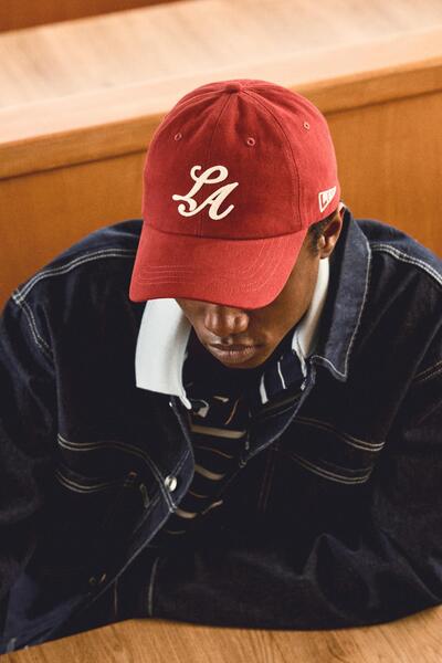 Bershka İŞLEMELİ ŞAPKA