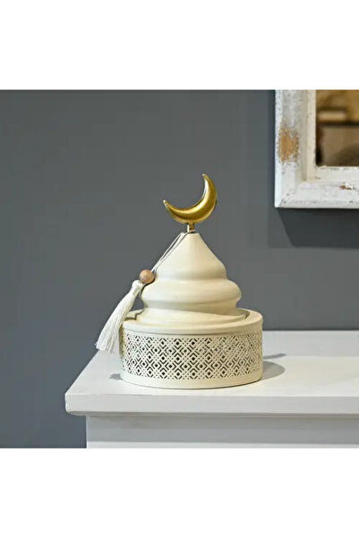 Generic Luxury Ramadan Serving Plate with Elegant Islamic Patterns