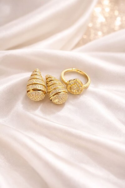 Ascera Işık Katmanları Altın Renk Taşlı Küpe & Yüzük Seti