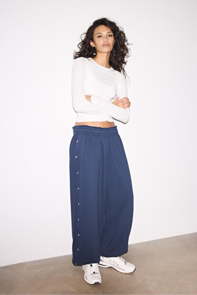 Stradivarius Kuşgözü detaylı jogger pantolon