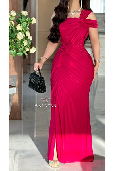 Warazan Evening dress with an elegant design