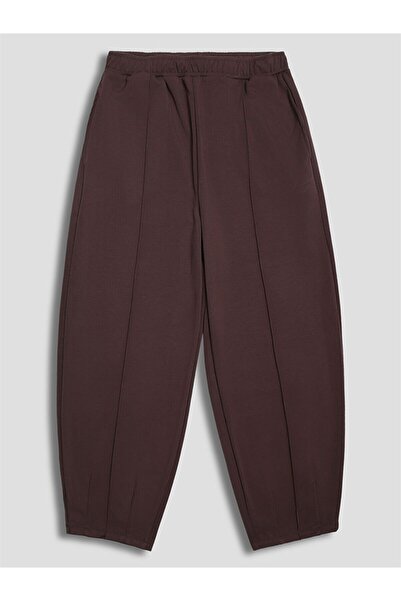 LC Waikiki بنطلون نسائي مطوي من مجموعة إلسيفا باللون البني بقصة الجزر