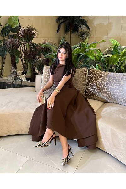 NASMA A trendy dress for 2026: feminine and elegant