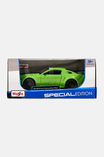 Maisto Special Edition 2014 Ford Mustang Street Racer, Assorted