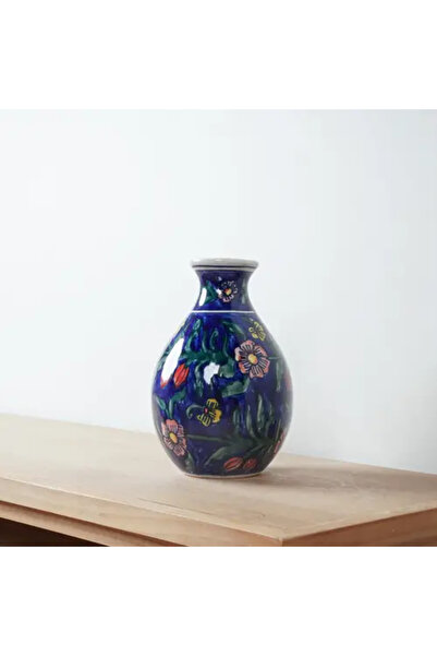 Generic مزهرية خزفية مزينة باللون الأزرق والزهور الملونة
